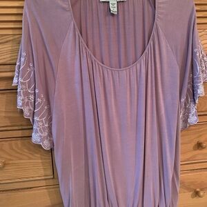 Lavender Embroidered Sleeve Women's Top